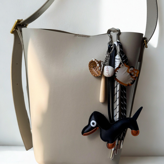 BATTER DACHSHUND - BLACK EDITION