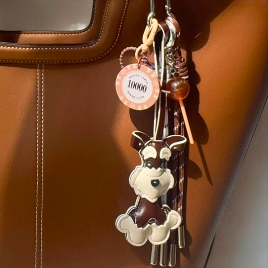 SCHNAUZY LUCK – BROWN EDITION